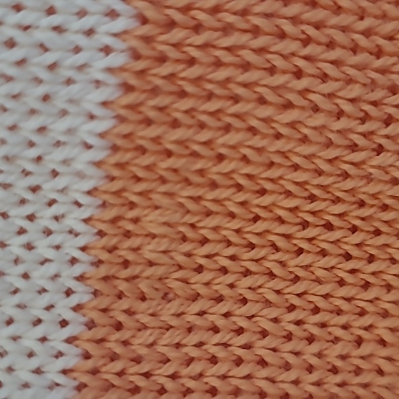 Susan Van Heusen two-tone vest - Picture 4 of 11